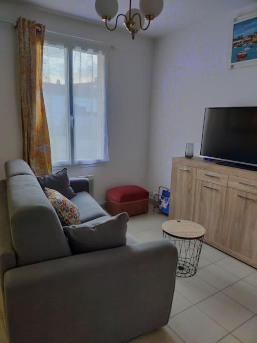 Maison Au Coeur De Saint-Gilles L'Inattendue Eksteriør bilde